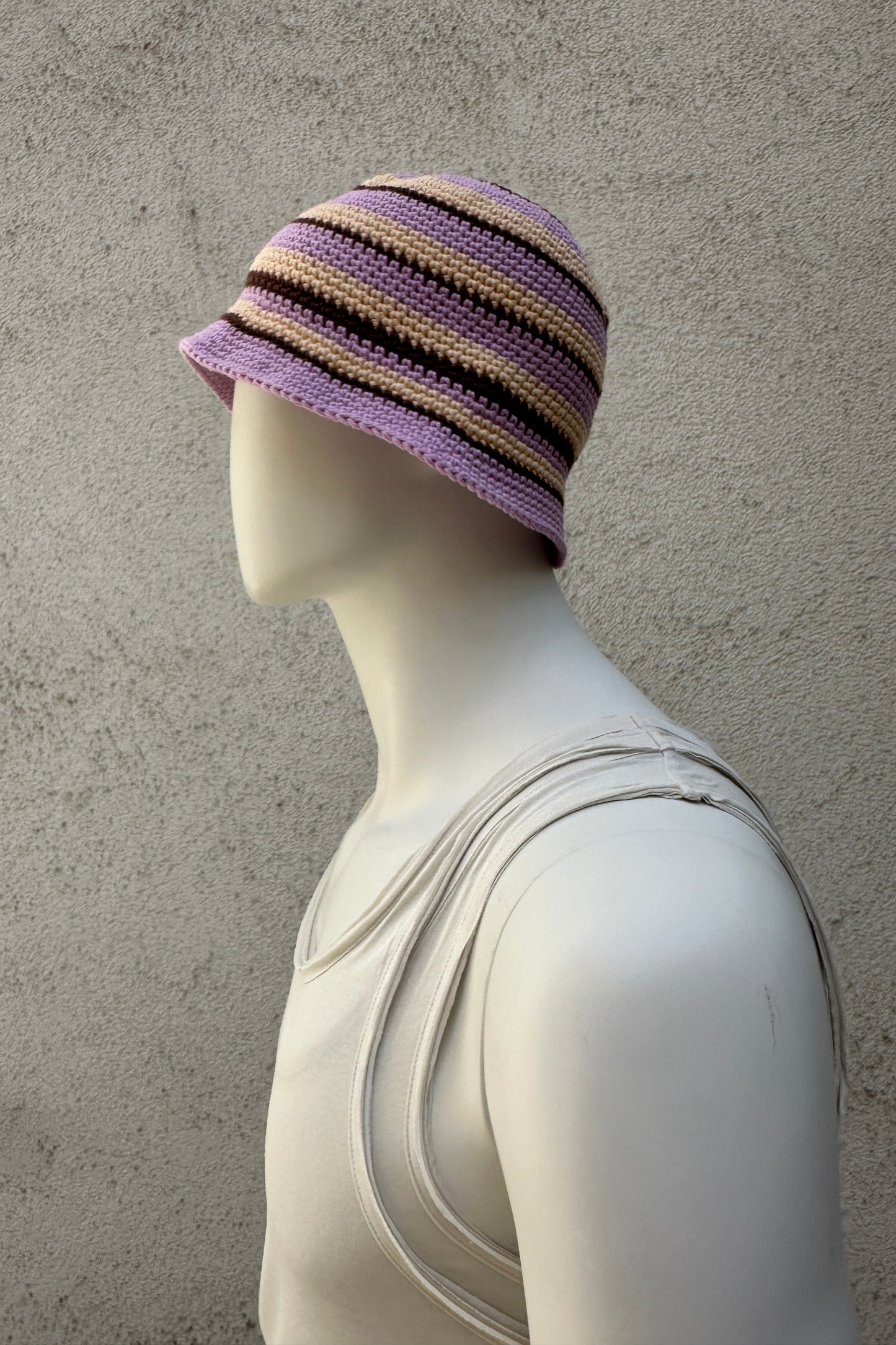 AMBA AMBA - Bucket Hat - striped pink brown