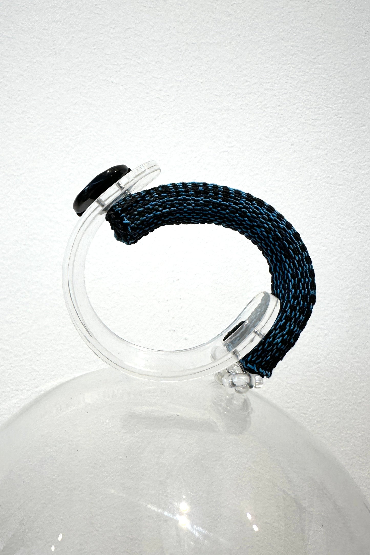 ESTEMPORARY + PRONINA - EE08 Serenity Bracelet, transparent blue