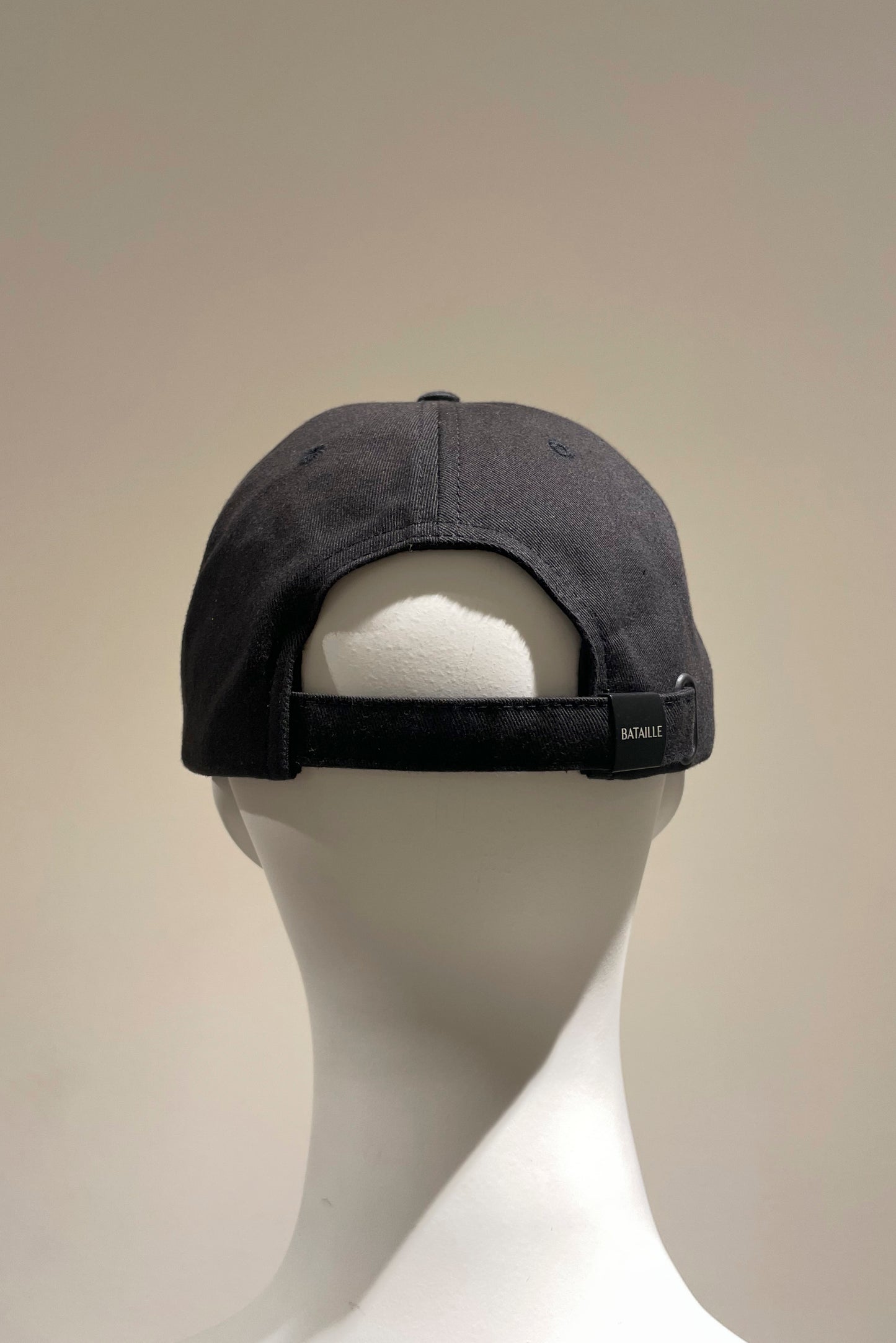 BATAILLE - Extra Shade Cap, Black
