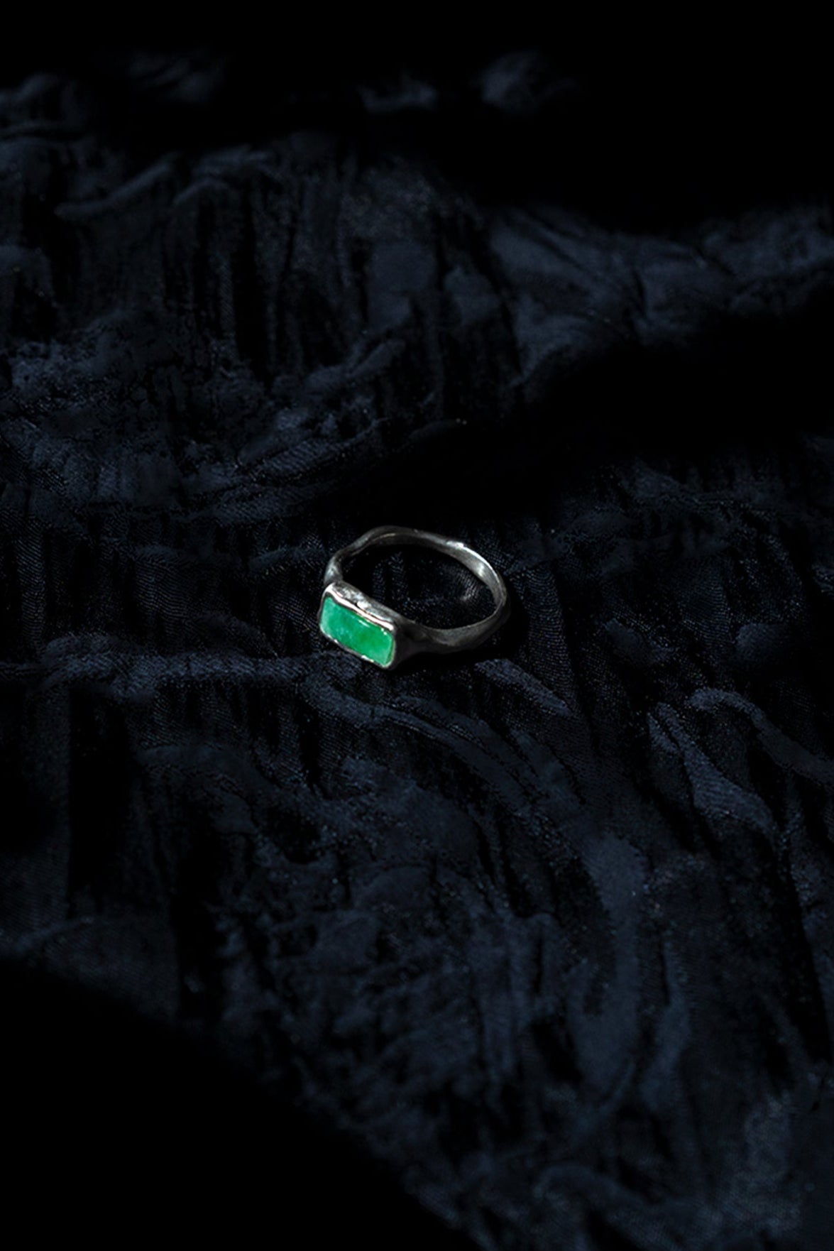 ISEIN - Ring, square scrumbled