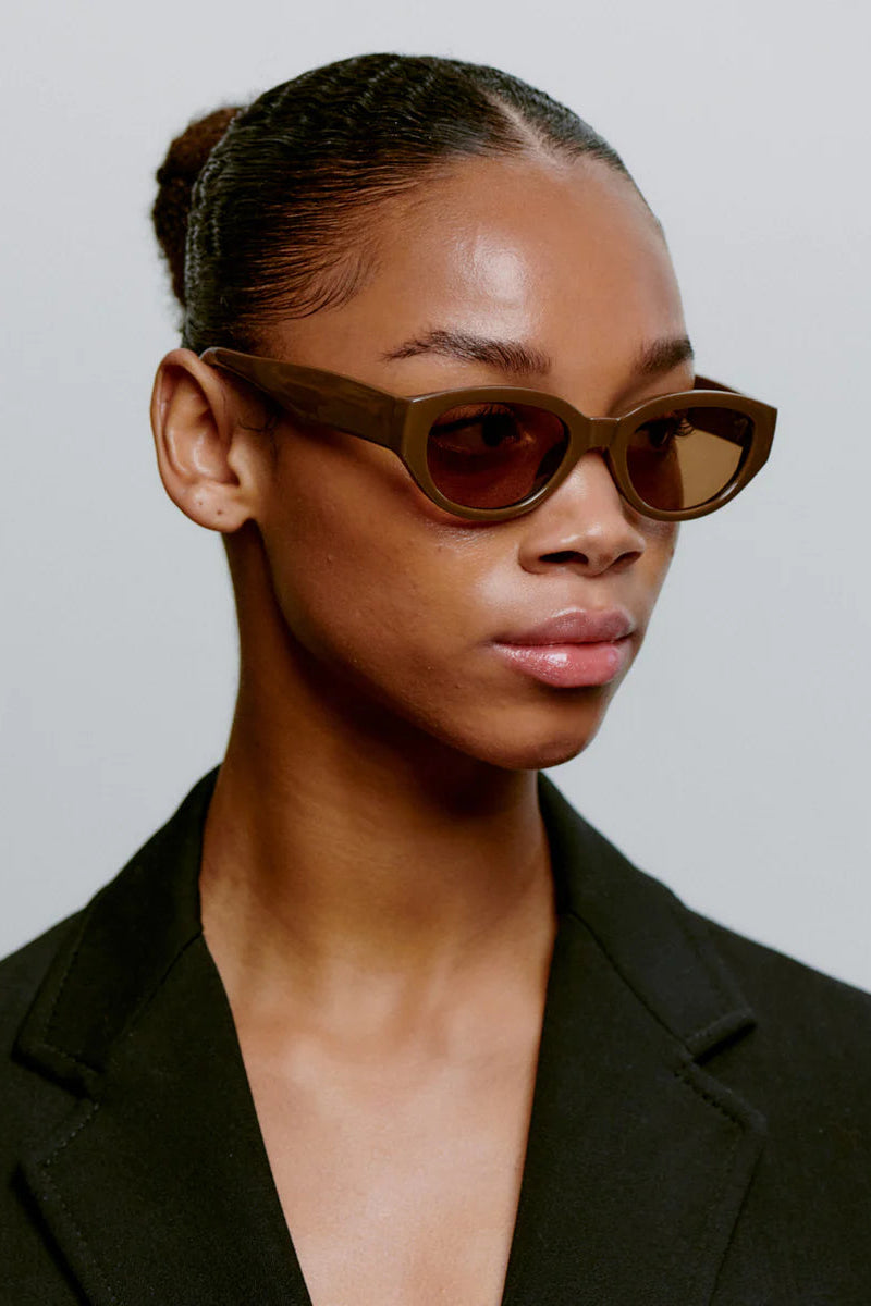 A.KJAERBEDE - Winnie