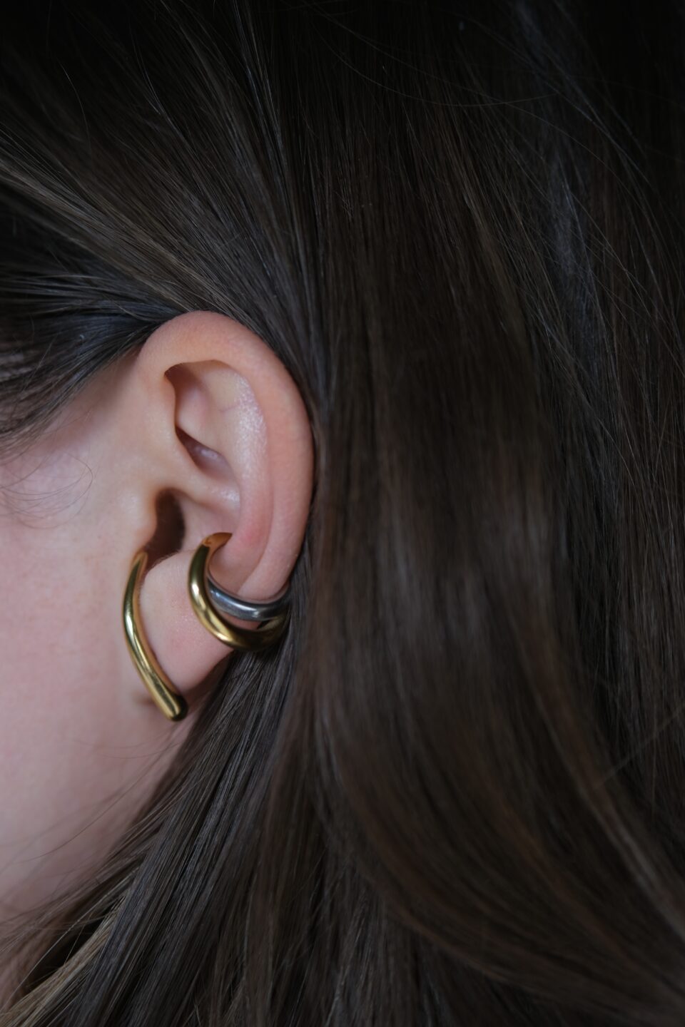 BANDHU - Twotone ear cuff