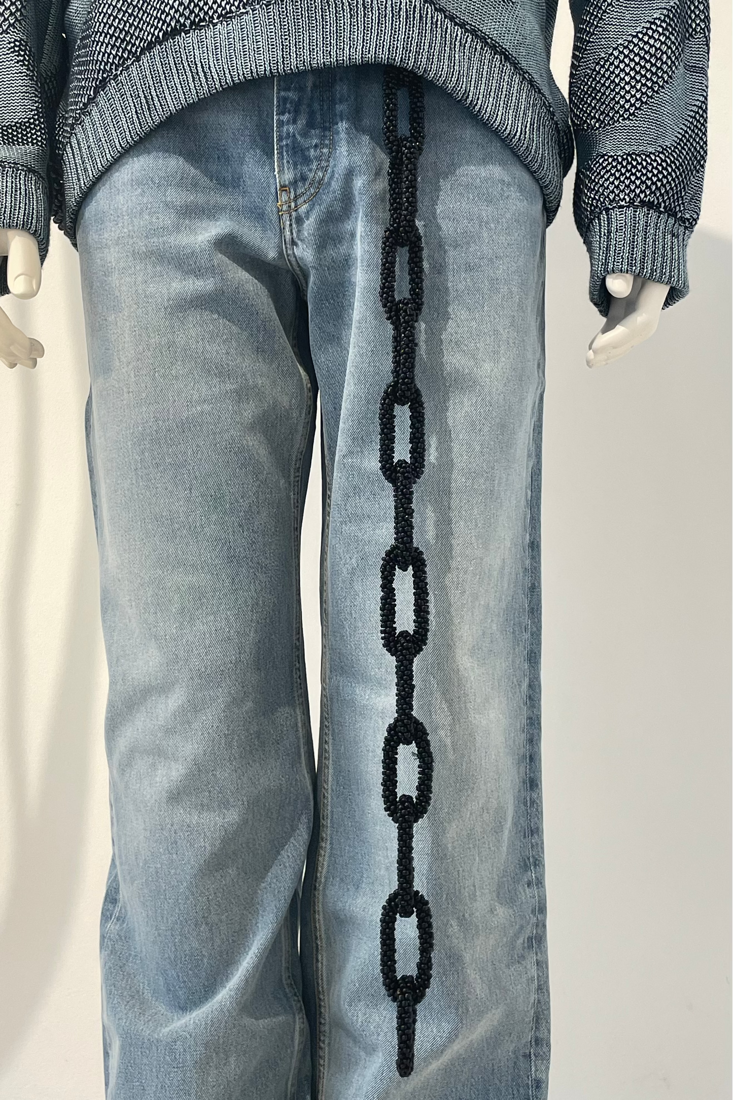 AMIKE - Chain - black