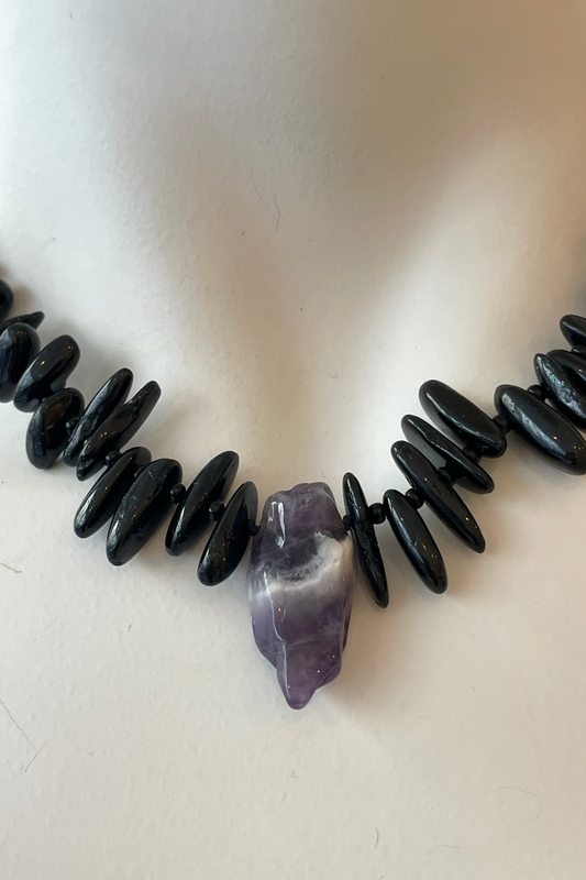 AMATISTA - La Noche, necklace