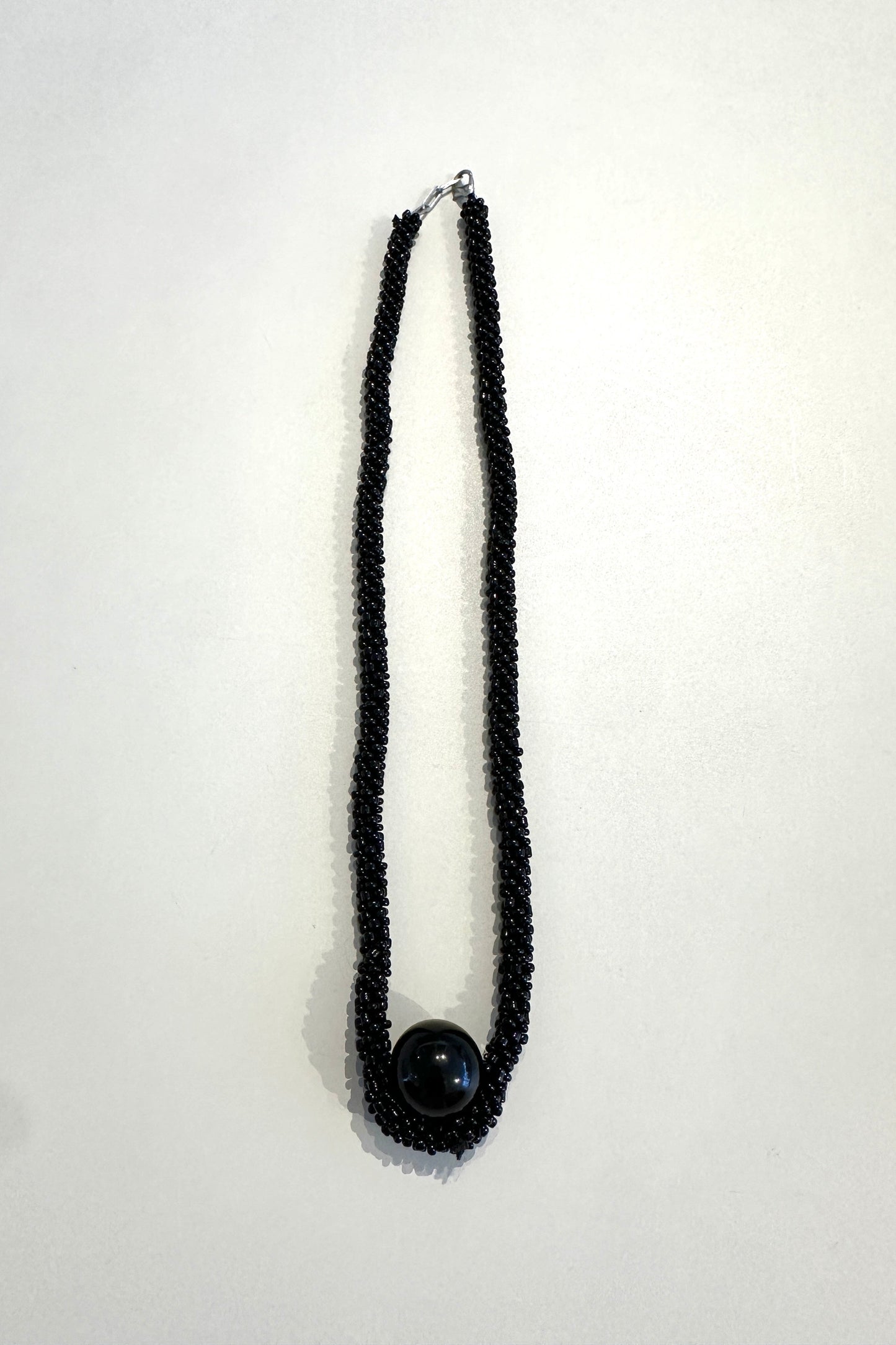 AMIKE - Necklace, black with pearl