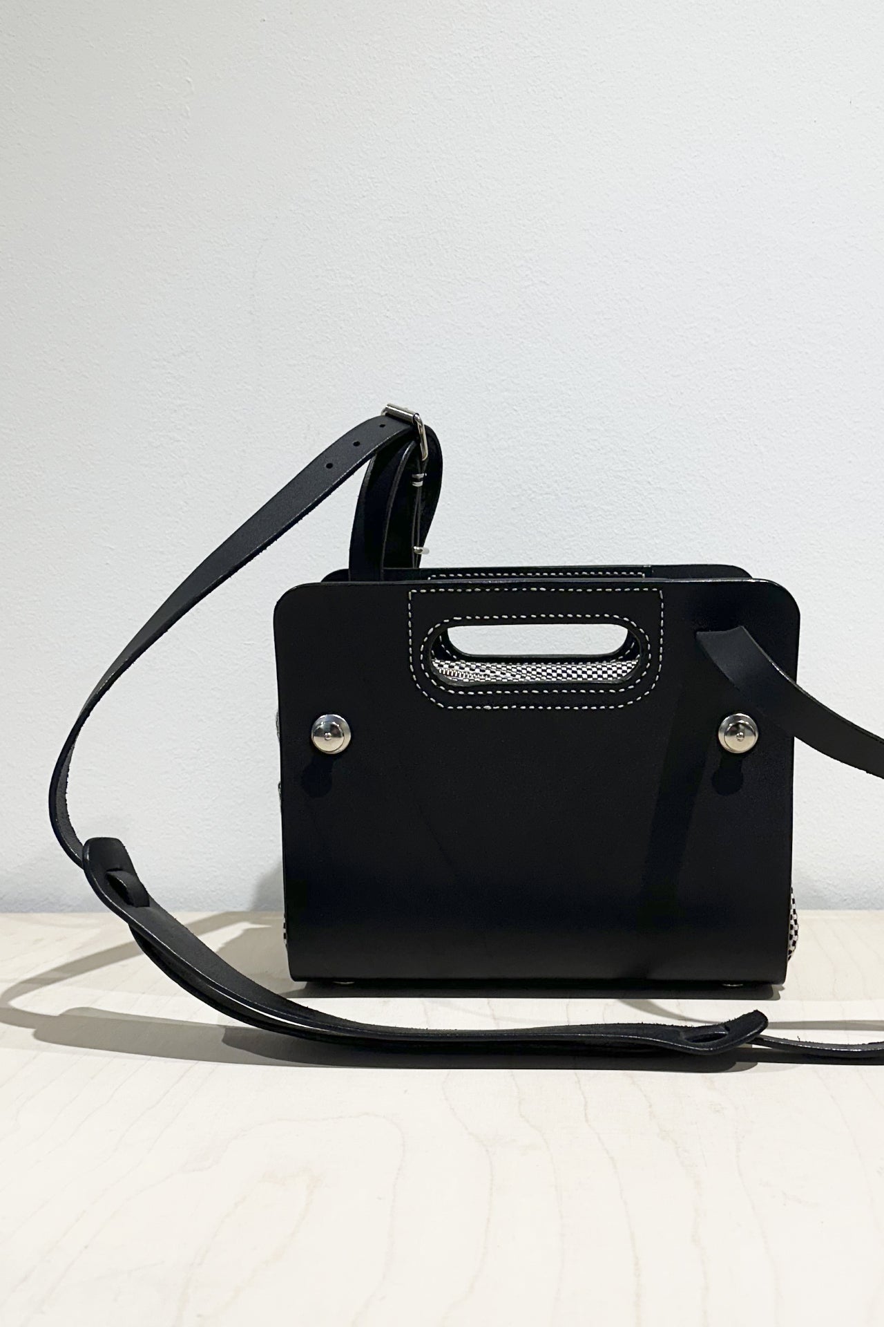 ARAI STUDIO BERLIN - Schill Shoulder Bag